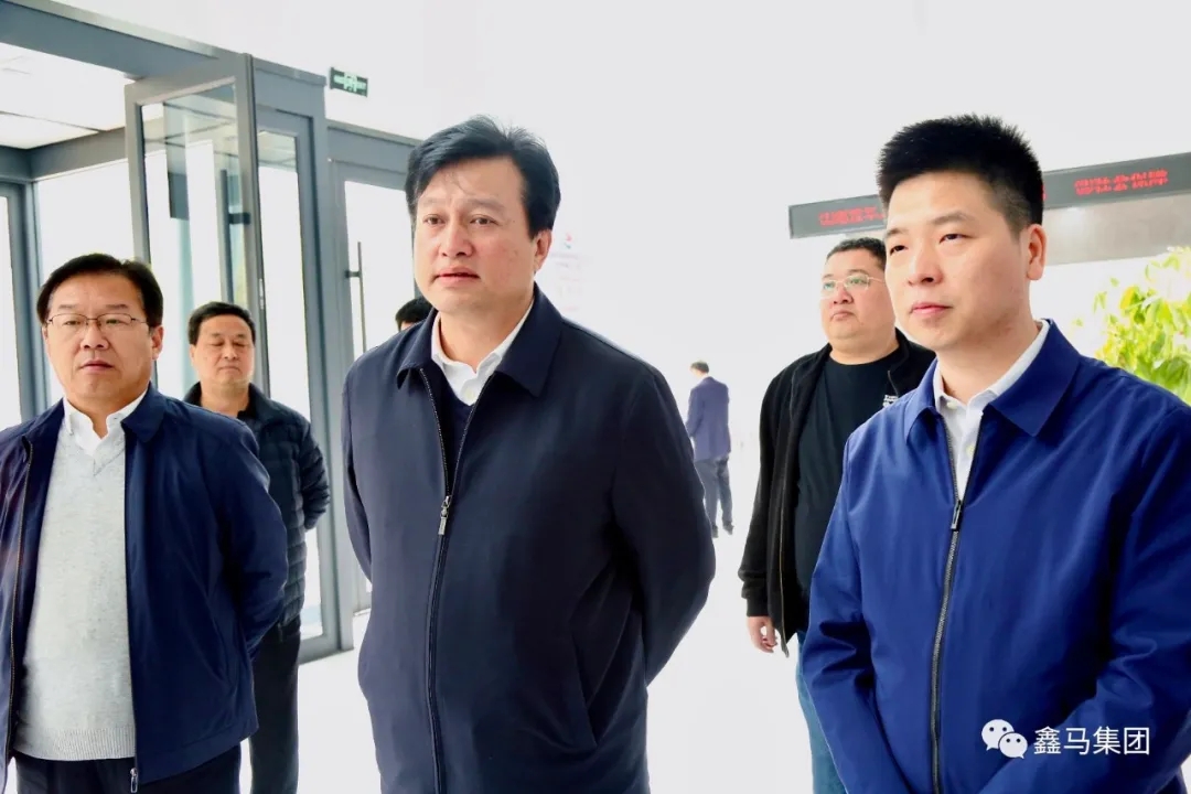 【鑫马要闻】运城市人社局局长李旸深入理想创业大厦调研就业创业工作(图24) 【鑫马要闻】运城市人社局局长李旸深入理想创业大厦调研就业创业工作(图24)