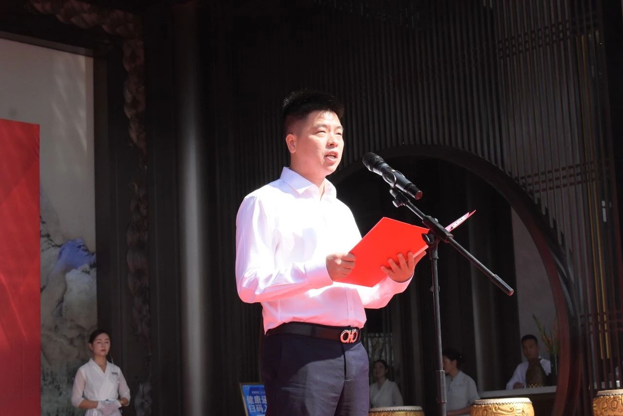 玺封金顶 荣耀河东!鑫马央玺封顶仪式圆满成功,人潮汹涌,再续销售传奇......(图11) 玺封金顶 荣耀河东!鑫马央玺封顶仪式圆满成功,人潮汹涌,再续销售传奇......(图11)